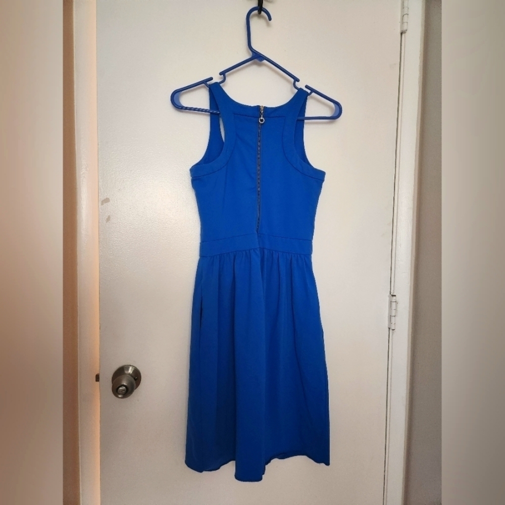 Royal Blue Sleeveless Dress - Picture 8 of 10